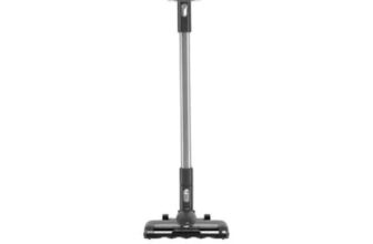 Descuento en Aspiradora Vertical BLACKLINE 0.6L
